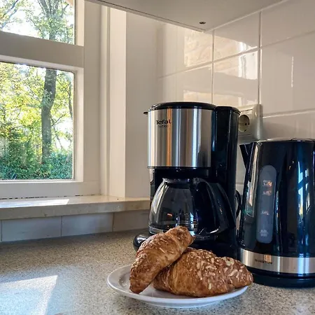 In With Kitchen